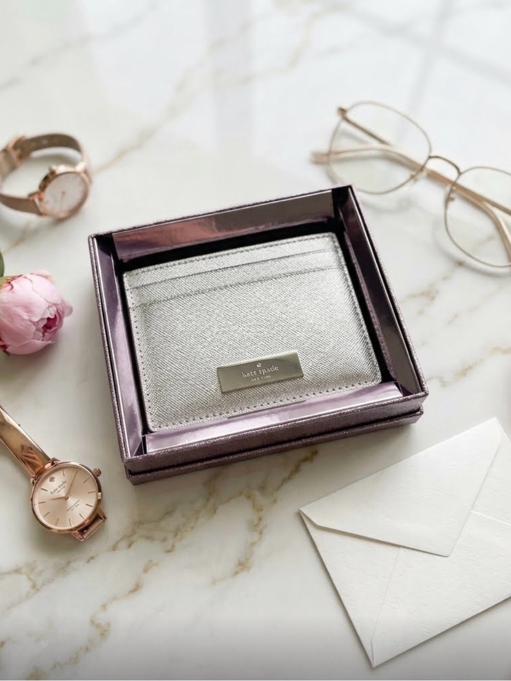 kate spade Kenzie Metallic Small Slim Cardholder - Picture 1 of 9